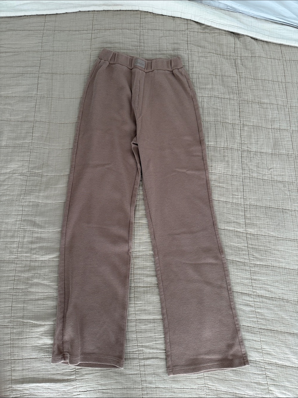 COMFRT Waffle Sweatpants - Dusty Mauve